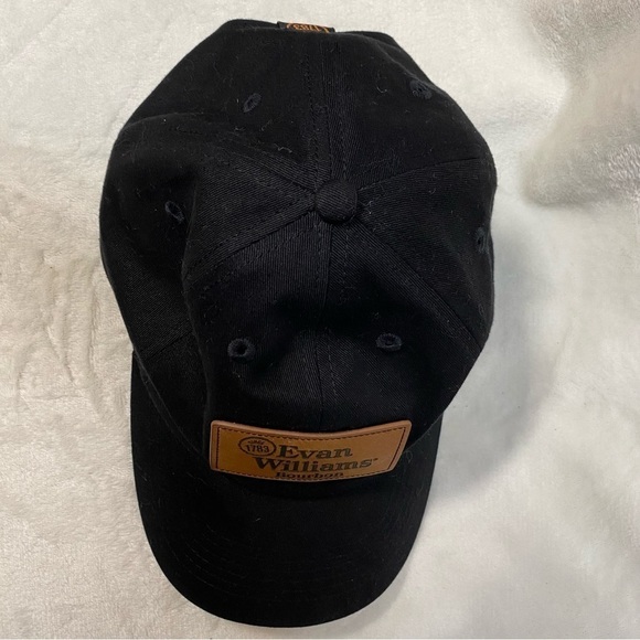 Evan Williams Bourbon Whiskey Black Cap/ Hat Leather Logo Adjustable - Picture 6 of 10